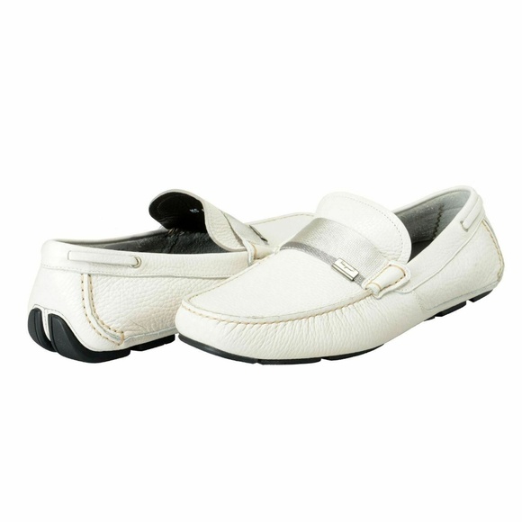 Salvatore Ferragamo Leather Driving Moccasin Shoes